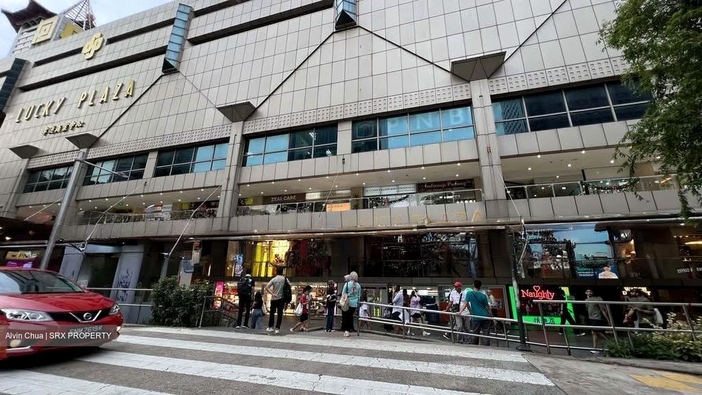 Lucky Plaza (D9), Retail #628806921